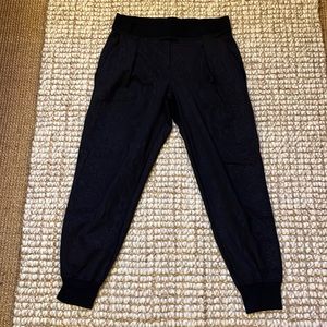 Lululemon joggers
